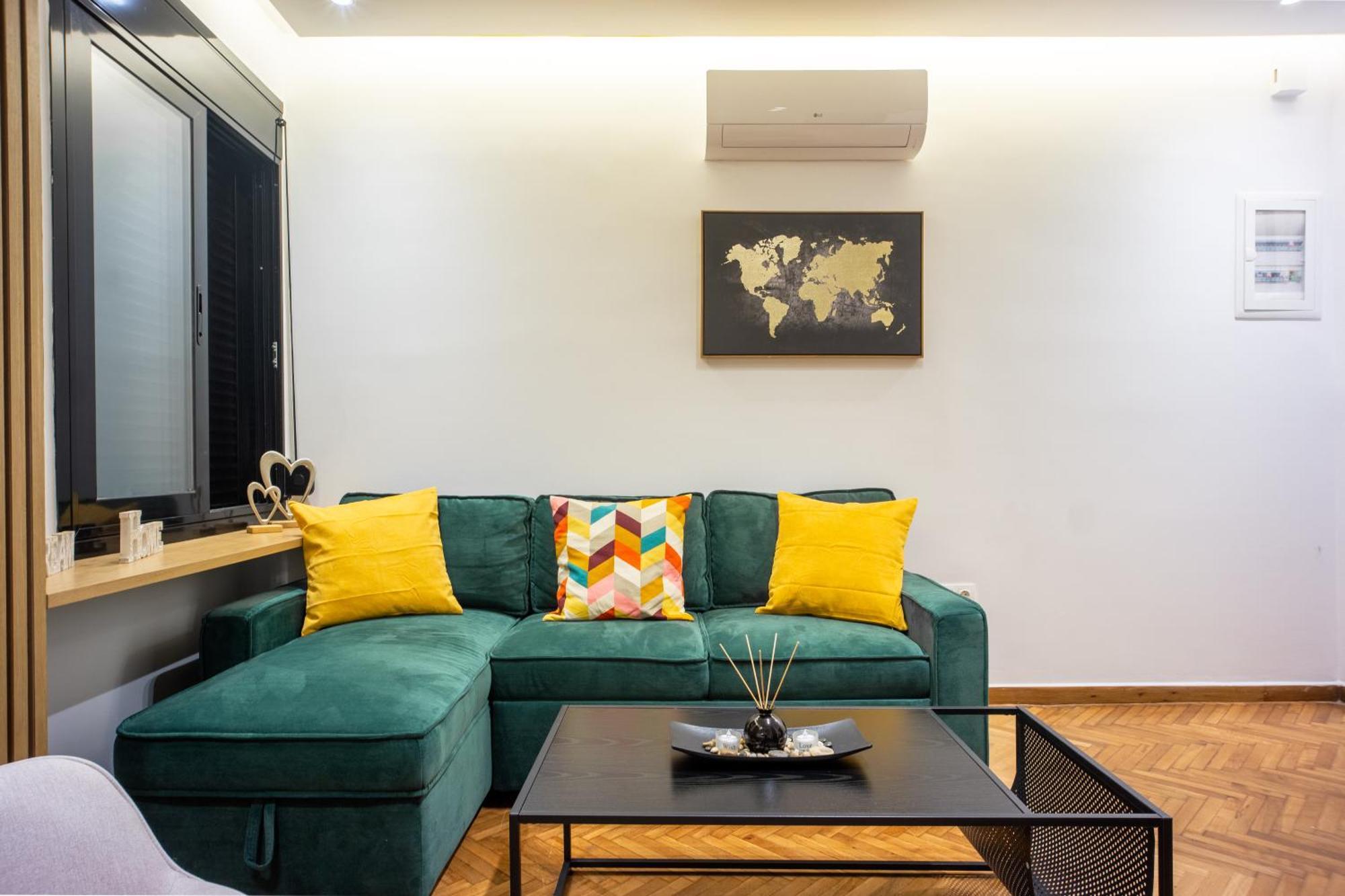 Explore Athens Kolonaki Base Экстерьер фото